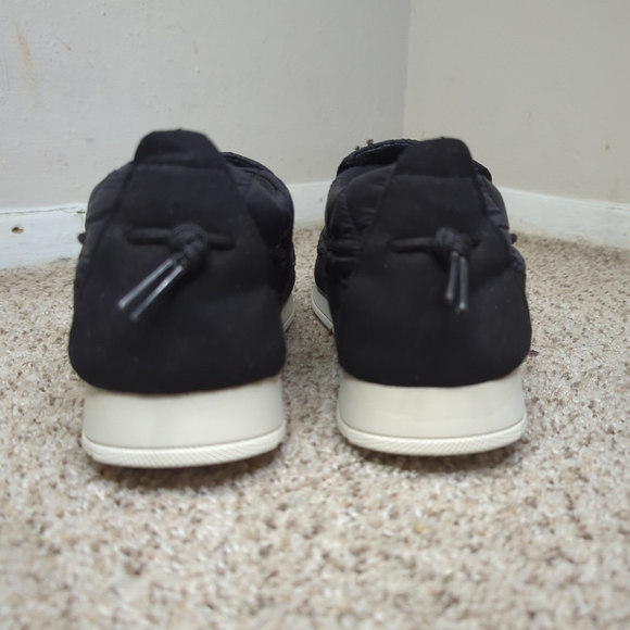 Sperry black quilted moccasins in size 9.5 - Picture 7 of 16